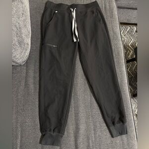 FIGS Women’s Scrub Joggers